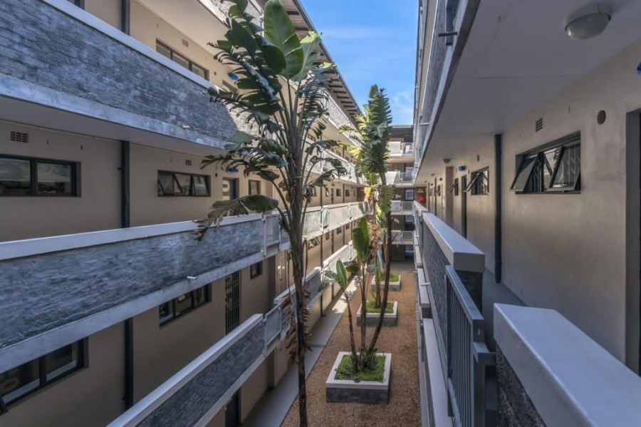 2 Bedroom Property for Sale in Brooklyn Western Cape